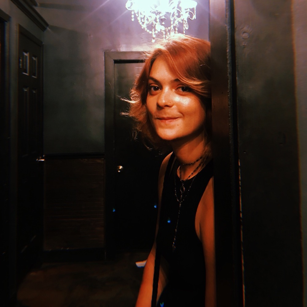 Meet your Posher, Agata